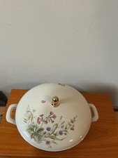 vintage Krautheim Bavaria soup tureen from the Wiesengrund series, featuring a d picture