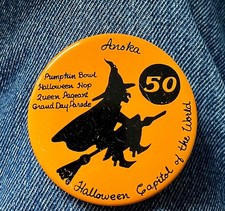 Scarce 1971 Anoka Halloween Capital Of The World 2 1/4
