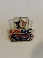 USBC League High Series 2005-2006 Bowling Gold Tone Red White Blue Pin picture