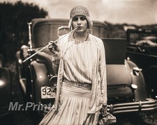 1920s Flapper Woman 💙 Vintage Car - 8x10 Publicity Photo - Antique picture