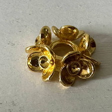 Natural crystal ball with small flowers10 picture