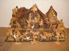 Lg Vintage Italian Fontanini 30 Piece Set-Manger-Holy Family-Wisemen-Villagers picture
