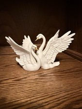 Lenox Dance of the Swans Handmade Porcelain Swan Figurine Rare Mint NoBox picture