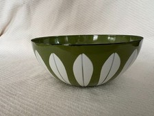 Vtg Cathrineholm Avocado Green Lotus Enamelware Bowl 7