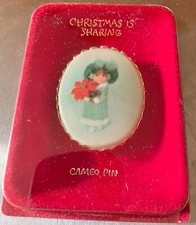 New Vintage Hallmark Christmas Is Sharing Poinsettia Cameo Brooch Girl Pin picture
