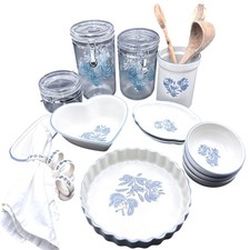 Vtg Pfaltzgraff Yorktowne Stoneware Traditional Blue Floral - Choose Your Piece picture