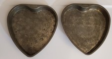 2 Vtg Ovenex EKCO Starburst Valentine Heart Shape Layer Metal Cake Pans USA Made picture