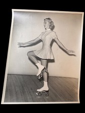 Original 1930s 40s In Roller Skates Dancer Girl Lady Photo 8 X 10” F picture