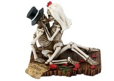 PT LOVE NEVER DIES picture