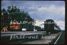 R DUPLICATE SLIDE - Northern Pacific NP B-15 Motorcar Scene picture