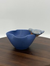Rosemeade Pottery Songbird Bluebird Cup Sitter Notched Figurine w/ bowl- Callout picture