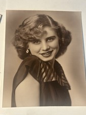 Vintage 8X10 PHOTO - pretty young lady tinted (22B) picture
