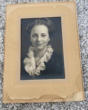 Vtg Victorian Photograph 1890s-1910s Era Beautiful Woman Regal Early 1900s picture