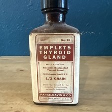 Antique Parke Davis & Co. Suprarenal Gland Desiccated Medicine Bottle Rare picture