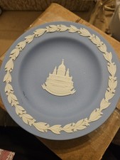 Wedgwood Blue Jasperware Round 4.5” Trinket Jewelry Dish St Paul’s Cathedral picture