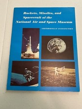 Smithsonian Institute Air and Space - Rockets Missiles & Spacecraft Book picture