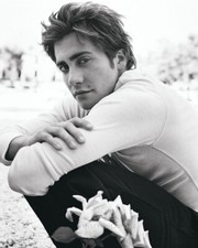 8x10 JAKE GYLLENHAAL GLOSSY PHOTO photograph picture print hot sexy cute picture