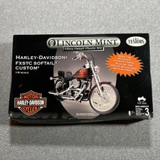 Harley Davidson Lincoln Mint FLSTC Heritage Softail Custom 1/9 Scale Sealed Box picture