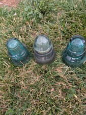 PETTICOAT Hemingray Glass Telegraph Insulators 3 Large Clear & Aqua Blue Read picture