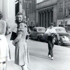 c1940s Hollywood CA Hollywood Masonic Temple Snapshot Photo Women Street Fashion picture