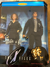 Barbie The X-Files Barbie & Ken Fight the Future Collector Gift Set 1998 picture