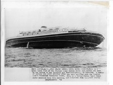 Andrea Doria Vintage Photo 1956 8x10 AP Press Sinking Cruise Liner SS Ship Ocean picture