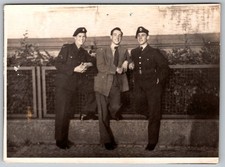 Vtg B&W Snapshot Three Young Men Soldiers Uniforms Civilian Suit Berets 1940s picture