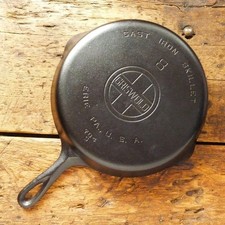 Vintage GRISWOLD Cast Iron SKILLET Frying Pan # 8 LARGE BLOCK LOGO - Ironspoon picture