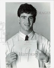 Press Photo St. John's Student Ken Hannam - lra59845 picture