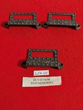 VINTAGE 1870's CAST IRON CABINET DRAWER PULL HANDLE, ANTIQUE HARDWARE LOT #185 picture