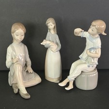 Lladro Collection - Lot of 3 Young Lady Girl Figurines 4596 - 1011 - 1083 picture