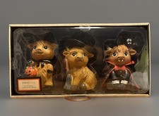 HallowHome Halloween Highland Cow Figurine Set of 3 picture