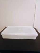TUPPERWARE 13
