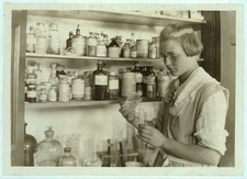 Greenbank Consolidated School,Pocahontas County,West Virginia,Lewis W. Hine,1 picture