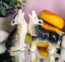 Ebros Howling Wolves Magnetic Salt & Pepper Shakers Kitchen Set Kitchen Decor picture