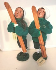 VTG 1997 GIRL & BOY BYERS CHOICE CAROLERS WITH WOODEN SKIS picture