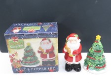  Salt and Pepper Shakers Vintage Santa Christmas Tree 4
