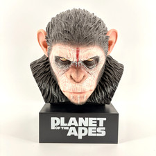 2014 Weta Planet of the Apes Caesar's Warrior Collection Discs Figurine Booklet picture