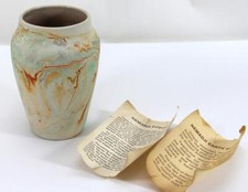 Vintage Nemadji Earth Swirl Pottery Vase 6.5