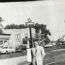 Vintage Snapshot Photo Street View Paterson Ave. Unknown Town 1950s --- U3 picture