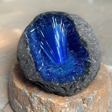 Rare Blue Goethite Crystal Quartz Energy Ore Mineral Specimen Healing Decoration picture