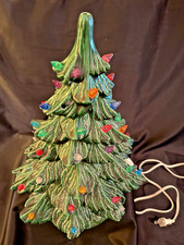 VTG 1970s Atlantic Mold Ceramic CHRISTMAS TREE w/Green HOLLY Base 16