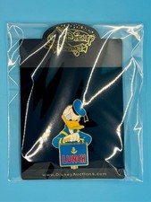 Disney Auctions LE 100 Lunch Box Pin DONALD DUCK – Excellent Condition picture