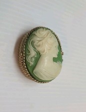 Vintage Green Cameo Pill Box 1.75