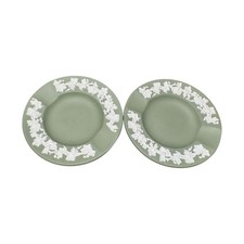 2 VTG 1960 Wedgwood Sage Green Jasperware Round 2-Slot Ashtray Grapevine Relief picture
