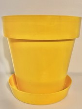 VTG Retro 70s Butter Yellow Plastic Planter Pot w Drip Tray RARE MCM XL 10.25 In picture