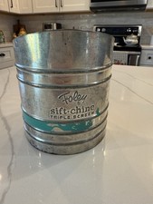 Foley Vintage Sift-Chine Flour Sifter Triple Screen Metal Kitchen Took picture