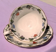Aynsley England Bone China Teacup Saucer Set Grapevine Pattern A4978? Circa 1900 picture