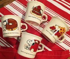 Vintage 1958 Snoopy Coffee Mugs Set of 4 Peanuts Taylor Intl USA Dessert Series picture