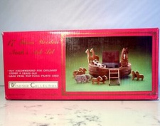 Vintage Wooden Noah's Ark 17 Piece Handpainted Windsor Collection CIB picture